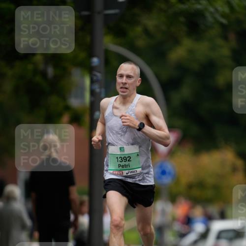 21.09.2025 - PSD Bank Halbmarathon Patografie http://msf.ph/oto/8949747 21.09.2025 09:47:38 Laufen 1392 meine-sportfotos.de