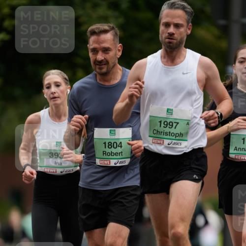 21.09.2025 - PSD Bank Halbmarathon Patografie http://msf.ph/oto/8949770 21.09.2025 10:07:06 Laufen 393, 1804, 1997, 1 meine-sportfotos.de