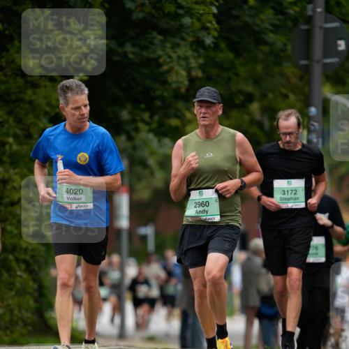 21.09.2025 - PSD Bank Halbmarathon Patografie http://msf.ph/oto/8949840 21.09.2025 10:22:31 Laufen 4020, 2960, 3172, 76 meine-sportfotos.de