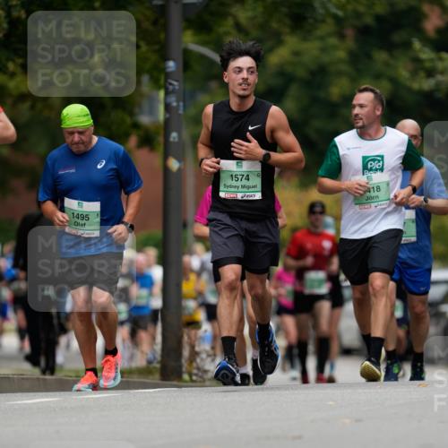 21.09.2025 - PSD Bank Halbmarathon Patografie http://msf.ph/oto/8949865 21.09.2025 10:23:49 Laufen 5, 1495, 1574, 418 meine-sportfotos.de