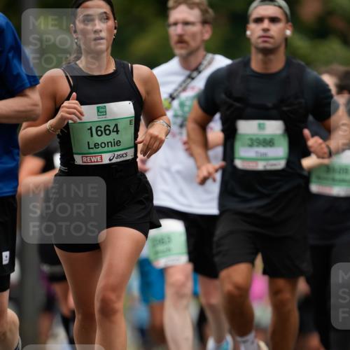 21.09.2025 - PSD Bank Halbmarathon Patografie http://msf.ph/oto/8949881 21.09.2025 10:24:25 Laufen 1664, 3986 meine-sportfotos.de