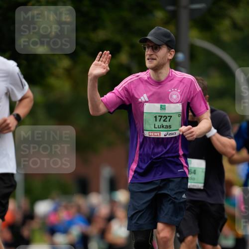 21.09.2025 - PSD Bank Halbmarathon Patografie http://msf.ph/oto/8949892 21.09.2025 10:24:53 Laufen 1727, 64 meine-sportfotos.de