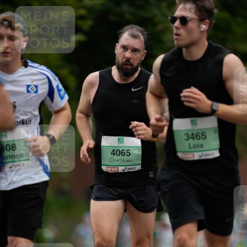 21.09.2025 - PSD Bank Halbmarathon Patografie http://msf.ph/oto/8949944 21.09.2025 10:26:32 Laufen 808, 4065, 3465 meine-sportfotos.de