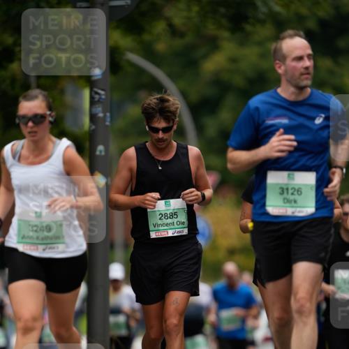 21.09.2025 - PSD Bank Halbmarathon Patografie http://msf.ph/oto/8949999 21.09.2025 10:28:51 Laufen 3249, 2885, 3126 meine-sportfotos.de