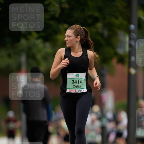 21.09.2025 - PSD Bank Halbmarathon Patografie http://msf.ph/oto/8950004 21.09.2025 10:29:05 Laufen 3414 meine-sportfotos.de