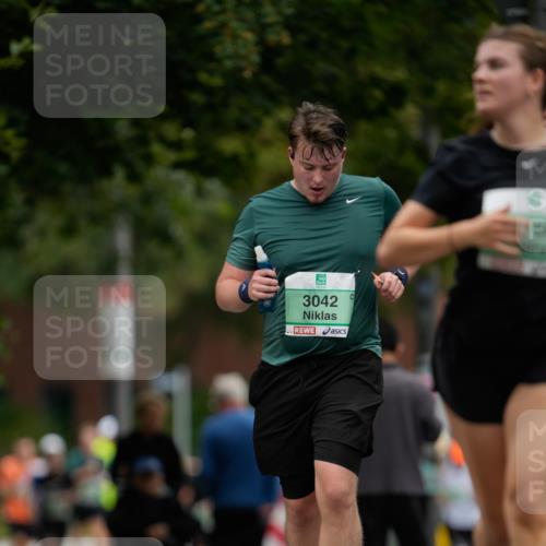 21.09.2025 - PSD Bank Halbmarathon Patografie http://msf.ph/oto/8950021 21.09.2025 10:29:41 Laufen 3042 meine-sportfotos.de