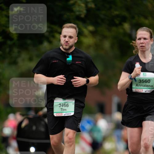 21.09.2025 - PSD Bank Halbmarathon Patografie http://msf.ph/oto/8950070 21.09.2025 10:31:43 Laufen 3466, 3560 meine-sportfotos.de