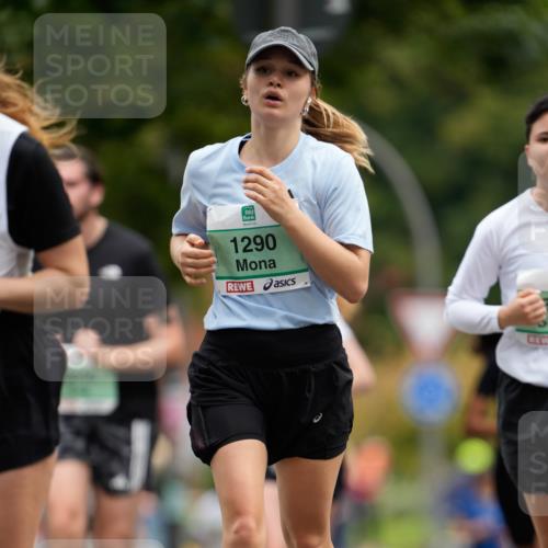 21.09.2025 - PSD Bank Halbmarathon Patografie http://msf.ph/oto/8950196 21.09.2025 10:36:50 Laufen 1290 meine-sportfotos.de