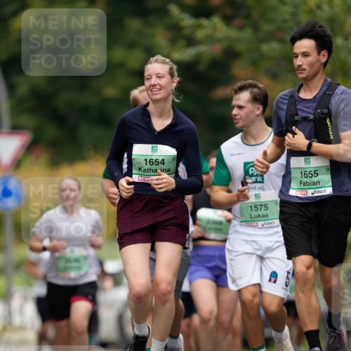 21.09.2025 - PSD Bank Halbmarathon Patografie http://msf.ph/oto/8950248 21.09.2025 10:39:25 Laufen 1654, 1575, 1655 meine-sportfotos.de