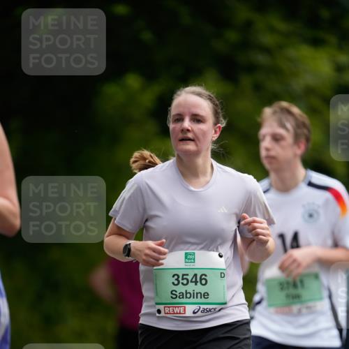21.09.2025 - PSD Bank Halbmarathon Patografie http://msf.ph/oto/8950252 21.09.2025 10:39:39 Laufen 3546, 3741 meine-sportfotos.de