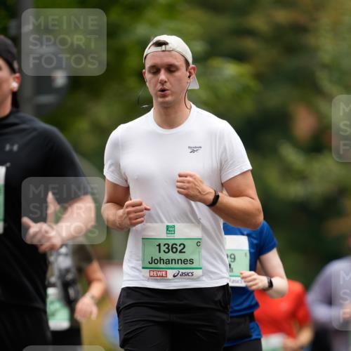 21.09.2025 - PSD Bank Halbmarathon Patografie http://msf.ph/oto/8950258 21.09.2025 10:39:55 Laufen 4, 1362, 9 meine-sportfotos.de