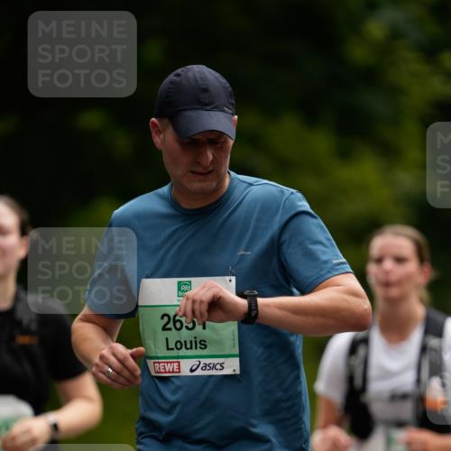 21.09.2025 - PSD Bank Halbmarathon Patografie http://msf.ph/oto/8950266 21.09.2025 10:40:16 Laufen 2651 meine-sportfotos.de