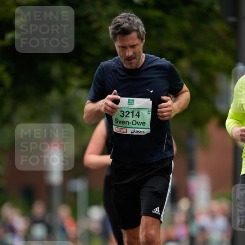 21.09.2025 - PSD Bank Halbmarathon Patografie http://msf.ph/oto/8950291 21.09.2025 10:41:31 Laufen 3214 meine-sportfotos.de