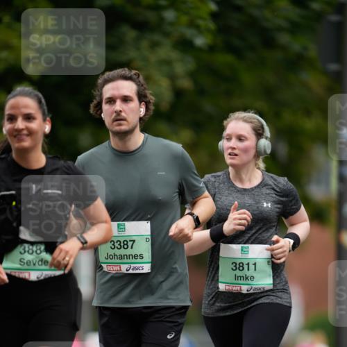 21.09.2025 - PSD Bank Halbmarathon Patografie http://msf.ph/oto/8950381 21.09.2025 10:47:13 Laufen 3884, 3387, 3811 meine-sportfotos.de