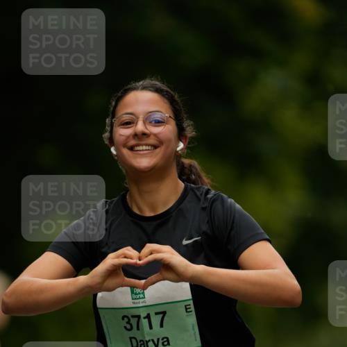 21.09.2025 - PSD Bank Halbmarathon Patografie http://msf.ph/oto/8950431 21.09.2025 10:50:32 Laufen 3717 meine-sportfotos.de