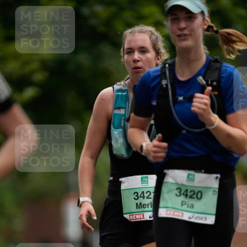 21.09.2025 - PSD Bank Halbmarathon Patografie http://msf.ph/oto/8950473 21.09.2025 10:54:50 Laufen 2431, 342, 3420 meine-sportfotos.de