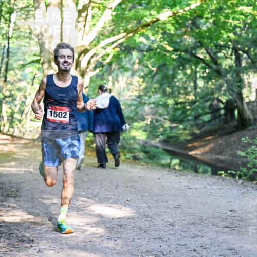 28.09.2025 - 33. Volkslauf durch das schöne Alstertal Dr. Thomas Lammeyer http://msf.ph/oto/8950534 28.09.2025 10:12:17 Laufen 1502 meine-sportfotos.de