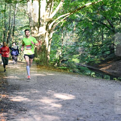 28.09.2025 - 33. Volkslauf durch das schöne Alstertal Dr. Thomas Lammeyer http://msf.ph/oto/8950545 28.09.2025 10:12:29 Laufen 1501 meine-sportfotos.de