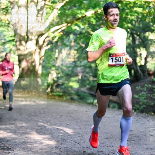 28.09.2025 - 33. Volkslauf durch das schöne Alstertal Dr. Thomas Lammeyer http://msf.ph/oto/8950557 28.09.2025 10:12:31 Laufen 1501 meine-sportfotos.de