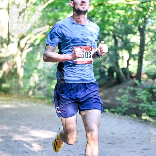 28.09.2025 - 33. Volkslauf durch das schöne Alstertal Dr. Thomas Lammeyer http://msf.ph/oto/8950585 28.09.2025 10:12:47 Laufen 503 meine-sportfotos.de