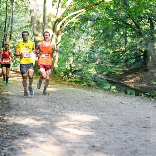 28.09.2025 - 33. Volkslauf durch das schöne Alstertal Dr. Thomas Lammeyer http://msf.ph/oto/8950606 28.09.2025 10:13:46 Laufen 1510, 1002, 1505, 1506 meine-sportfotos.de