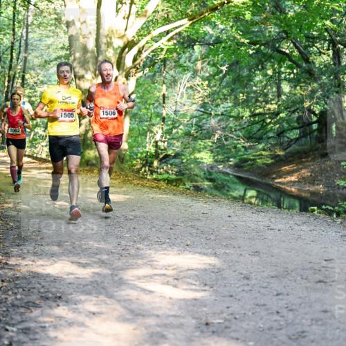 28.09.2025 - 33. Volkslauf durch das schöne Alstertal Dr. Thomas Lammeyer http://msf.ph/oto/8950607 28.09.2025 10:13:47 Laufen 1510, 1002, 1505, 1506 meine-sportfotos.de