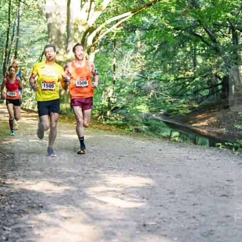 28.09.2025 - 33. Volkslauf durch das schöne Alstertal Dr. Thomas Lammeyer http://msf.ph/oto/8950608 28.09.2025 10:13:47 Laufen 510, 1002, 1505, 1506 meine-sportfotos.de