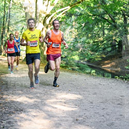 28.09.2025 - 33. Volkslauf durch das schöne Alstertal Dr. Thomas Lammeyer http://msf.ph/oto/8950611 28.09.2025 10:13:47 Laufen 1002, 09, 1505, 1506 meine-sportfotos.de