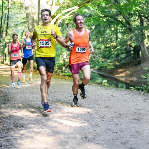 28.09.2025 - 33. Volkslauf durch das schöne Alstertal Dr. Thomas Lammeyer http://msf.ph/oto/8950613 28.09.2025 10:13:48 Laufen 1002, 1509, 1505, 1506 meine-sportfotos.de