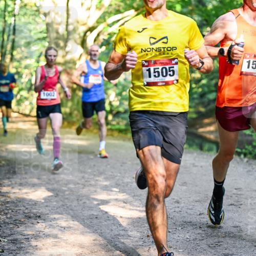 28.09.2025 - 33. Volkslauf durch das schöne Alstertal Dr. Thomas Lammeyer http://msf.ph/oto/8950619 28.09.2025 10:13:48 Laufen 1002, 1505, 1506 meine-sportfotos.de