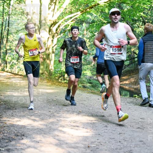 28.09.2025 - 33. Volkslauf durch das schöne Alstertal Dr. Thomas Lammeyer http://msf.ph/oto/8950670 28.09.2025 10:14:11 Laufen 15, 1511, 1516 meine-sportfotos.de