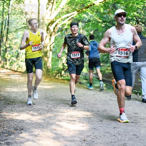 28.09.2025 - 33. Volkslauf durch das schöne Alstertal Dr. Thomas Lammeyer http://msf.ph/oto/8950671 28.09.2025 10:14:11 Laufen 1515, 1511, 1516 meine-sportfotos.de