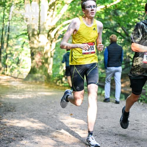 28.09.2025 - 33. Volkslauf durch das schöne Alstertal Dr. Thomas Lammeyer http://msf.ph/oto/8950677 28.09.2025 10:14:12 Laufen 15, 1511 meine-sportfotos.de