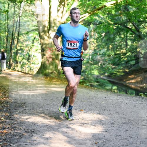 28.09.2025 - 33. Volkslauf durch das schöne Alstertal Dr. Thomas Lammeyer http://msf.ph/oto/8950720 28.09.2025 10:14:27 Laufen 1521 meine-sportfotos.de