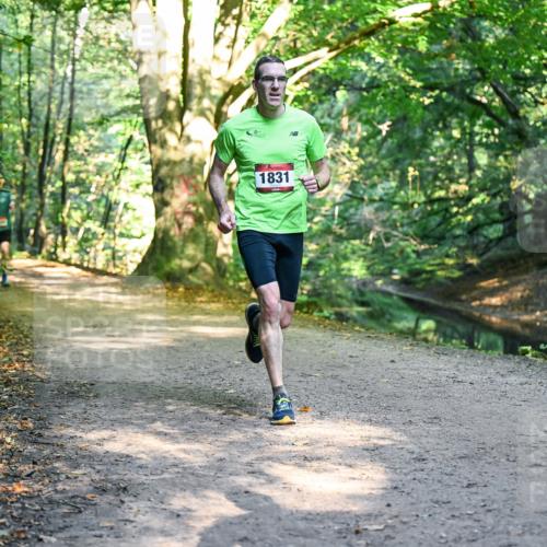 28.09.2025 - 33. Volkslauf durch das schöne Alstertal Dr. Thomas Lammeyer http://msf.ph/oto/8950745 28.09.2025 10:14:36 Laufen 1831 meine-sportfotos.de