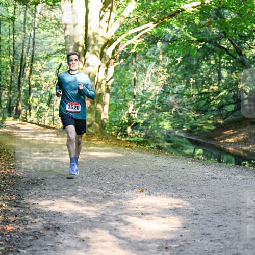 28.09.2025 - 33. Volkslauf durch das schöne Alstertal Dr. Thomas Lammeyer http://msf.ph/oto/8950759 28.09.2025 10:14:40 Laufen 1520 meine-sportfotos.de