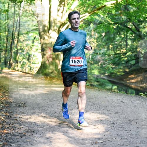 28.09.2025 - 33. Volkslauf durch das schöne Alstertal Dr. Thomas Lammeyer http://msf.ph/oto/8950767 28.09.2025 10:14:41 Laufen 1520 meine-sportfotos.de