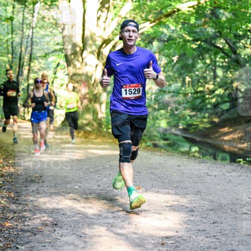 28.09.2025 - 33. Volkslauf durch das schöne Alstertal Dr. Thomas Lammeyer http://msf.ph/oto/8950801 28.09.2025 10:15:05 Laufen 1529 meine-sportfotos.de
