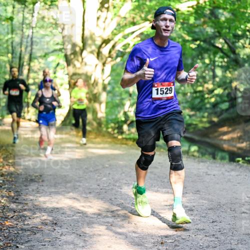 28.09.2025 - 33. Volkslauf durch das schöne Alstertal Dr. Thomas Lammeyer http://msf.ph/oto/8950803 28.09.2025 10:15:06 Laufen 1529 meine-sportfotos.de