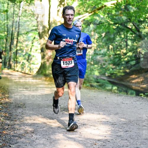 28.09.2025 - 33. Volkslauf durch das schöne Alstertal Dr. Thomas Lammeyer http://msf.ph/oto/8950866 28.09.2025 10:15:23 Laufen 1523, 768 meine-sportfotos.de