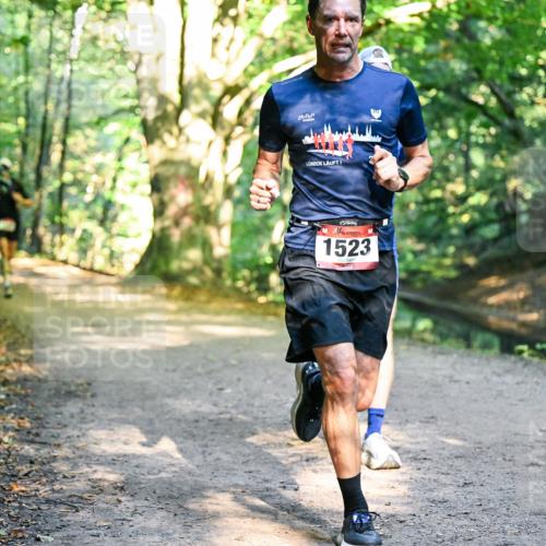 28.09.2025 - 33. Volkslauf durch das schöne Alstertal Dr. Thomas Lammeyer http://msf.ph/oto/8950869 28.09.2025 10:15:24 Laufen 1523 meine-sportfotos.de