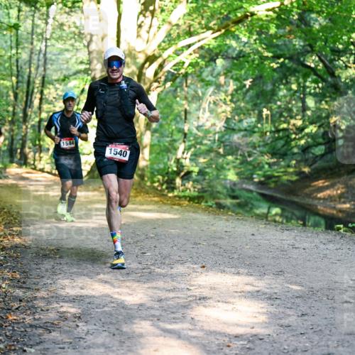 28.09.2025 - 33. Volkslauf durch das schöne Alstertal Dr. Thomas Lammeyer http://msf.ph/oto/8950880 28.09.2025 10:15:28 Laufen 1544, 1540 meine-sportfotos.de