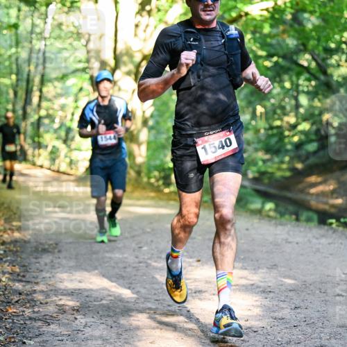 28.09.2025 - 33. Volkslauf durch das schöne Alstertal Dr. Thomas Lammeyer http://msf.ph/oto/8950887 28.09.2025 10:15:28 Laufen 1544, 1540 meine-sportfotos.de