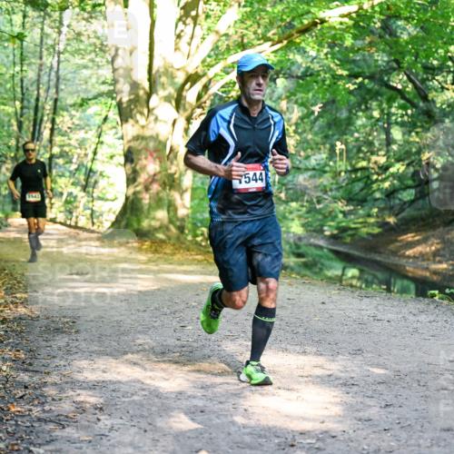 28.09.2025 - 33. Volkslauf durch das schöne Alstertal Dr. Thomas Lammeyer http://msf.ph/oto/8950892 28.09.2025 10:15:29 Laufen 1643, 544 meine-sportfotos.de