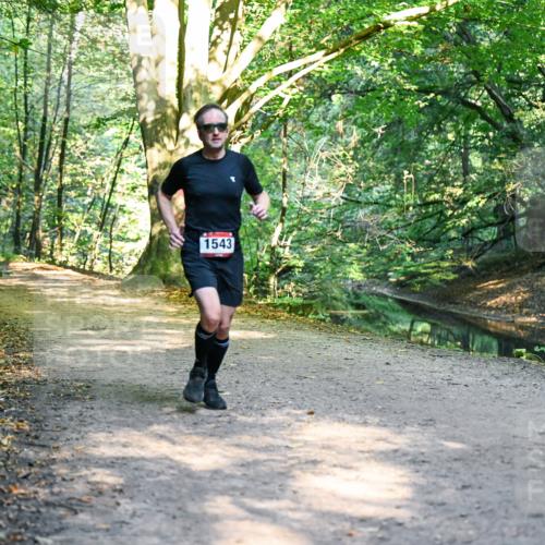 28.09.2025 - 33. Volkslauf durch das schöne Alstertal Dr. Thomas Lammeyer http://msf.ph/oto/8950896 28.09.2025 10:15:32 Laufen 1543 meine-sportfotos.de