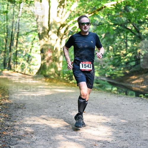 28.09.2025 - 33. Volkslauf durch das schöne Alstertal Dr. Thomas Lammeyer http://msf.ph/oto/8950900 28.09.2025 10:15:33 Laufen 1543 meine-sportfotos.de