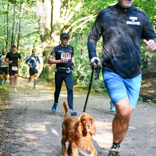 28.09.2025 - 33. Volkslauf durch das schöne Alstertal Dr. Thomas Lammeyer http://msf.ph/oto/8950908 28.09.2025 10:15:41 Laufen 155, 1571, 1000 meine-sportfotos.de
