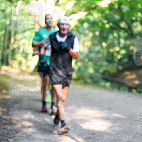28.09.2025 - 33. Volkslauf durch das schöne Alstertal Dr. Thomas Lammeyer http://msf.ph/oto/8950996 28.09.2025 10:15:58 Laufen  meine-sportfotos.de