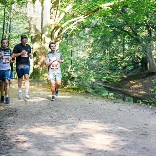 28.09.2025 - 33. Volkslauf durch das schöne Alstertal Dr. Thomas Lammeyer http://msf.ph/oto/8951013 28.09.2025 10:16:09 Laufen 1627, 256, 1628 meine-sportfotos.de