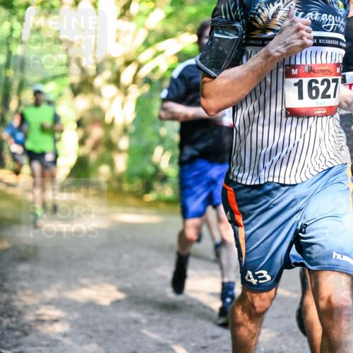 28.09.2025 - 33. Volkslauf durch das schöne Alstertal Dr. Thomas Lammeyer http://msf.ph/oto/8951033 28.09.2025 10:16:12 Laufen 43, 1627 meine-sportfotos.de